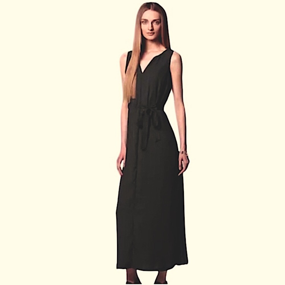 Simply Vera by Vera Wang Black Maxi Dress